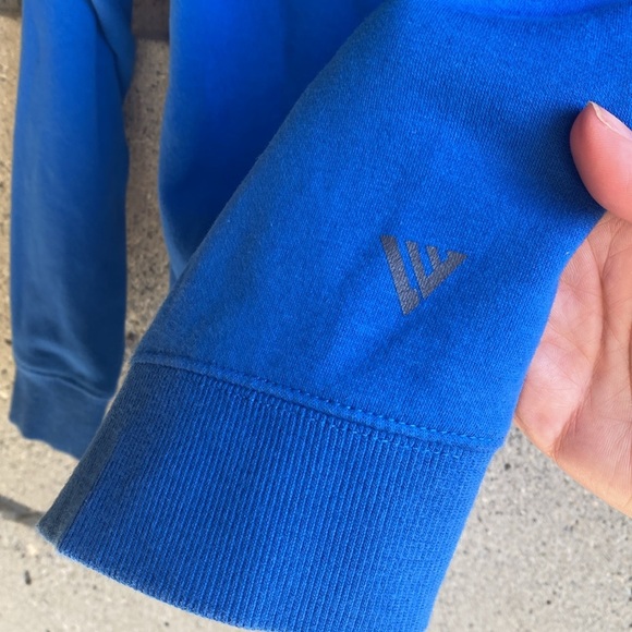 Canucks Hoody by Levelwear - Picture 6 of 13